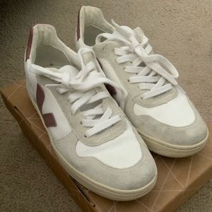 Veja sneakers